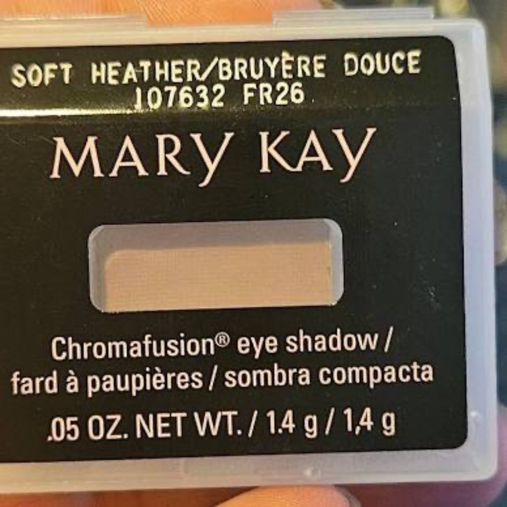 Mary Kay Soft Heather Eye Shadow Discontinued
